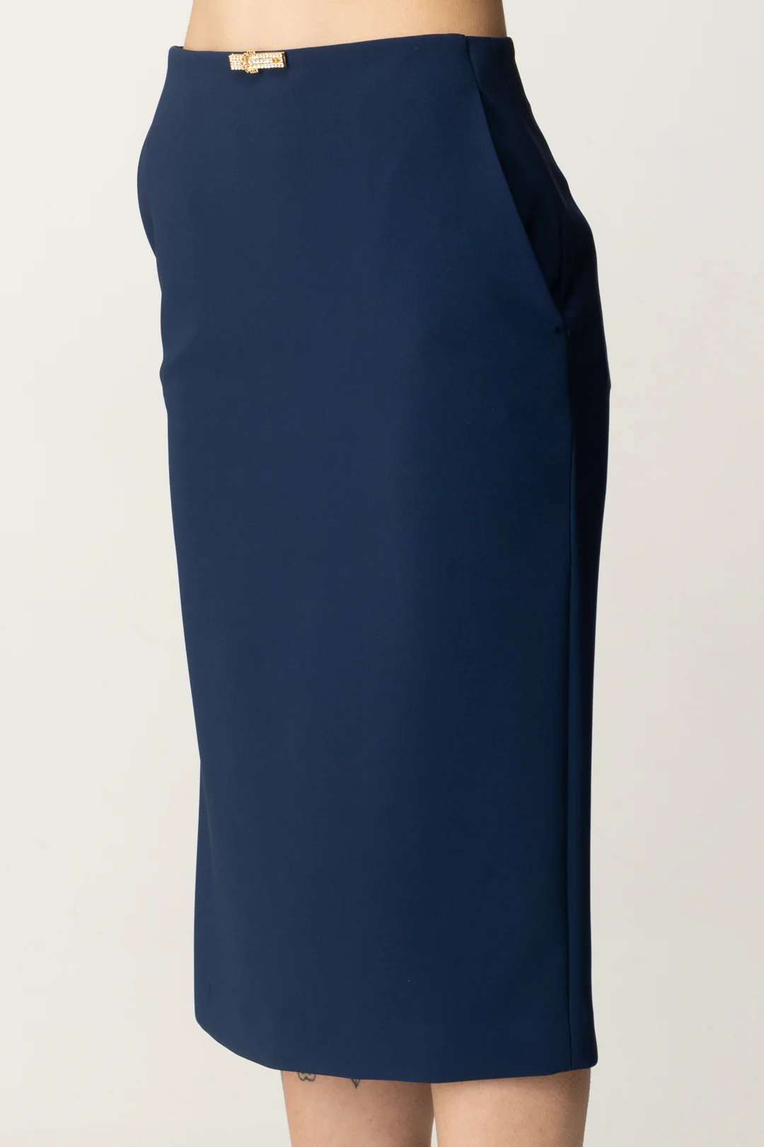 Gonna a Tubino con Dettaglio Gioiello - Image 4