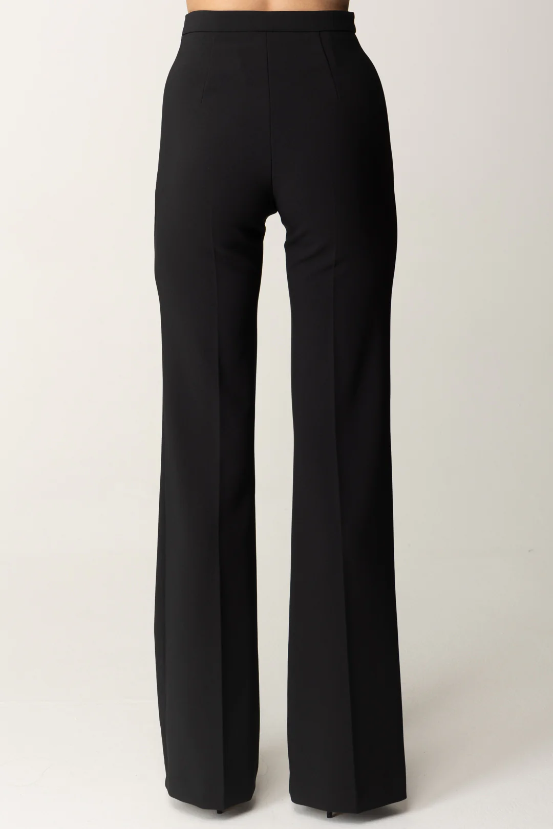 Pantaloni con Placca Logo - Image 5