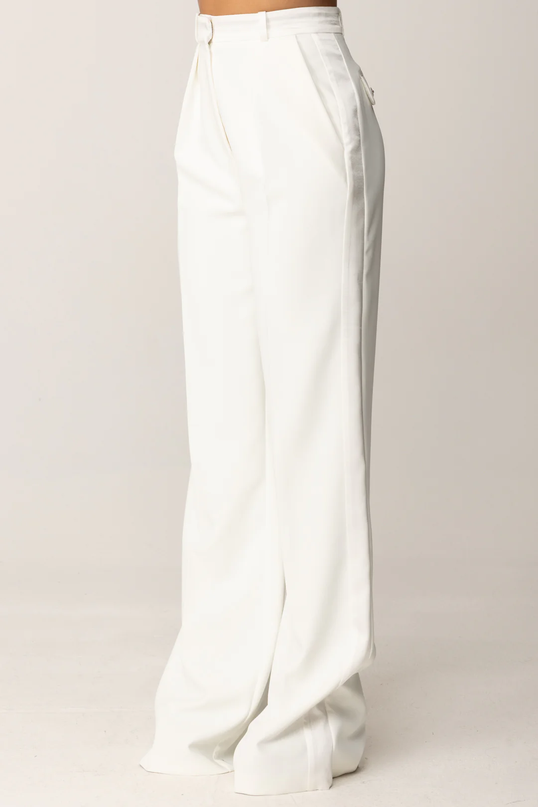 Pantaloni In Crêpe con Dettagli Smoking In Satin - Image 4