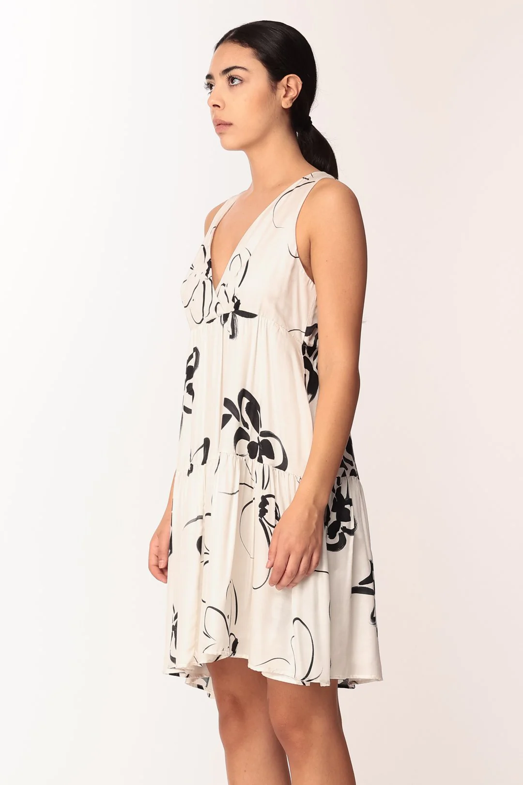 Abito Da Giorno Senza Maniche Scollo a V Fanrasia a Contrasto  Taglio Sotto Il Seno - Image 3