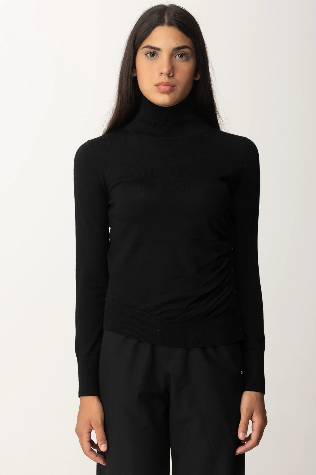 Dolcevita con Bottoni Laterali - Image 4